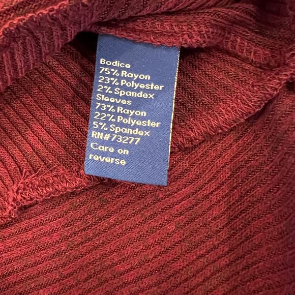 NWT Apt. 9 Burgundy/Maroon Ribbed Asymmetrical Long Sleeve Top - SIZE SMALL - Picture 9 of 9